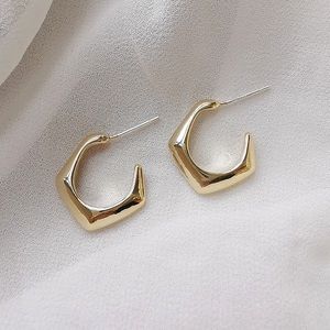 🔥 NWT! Real gold plated geometric irregular earrings